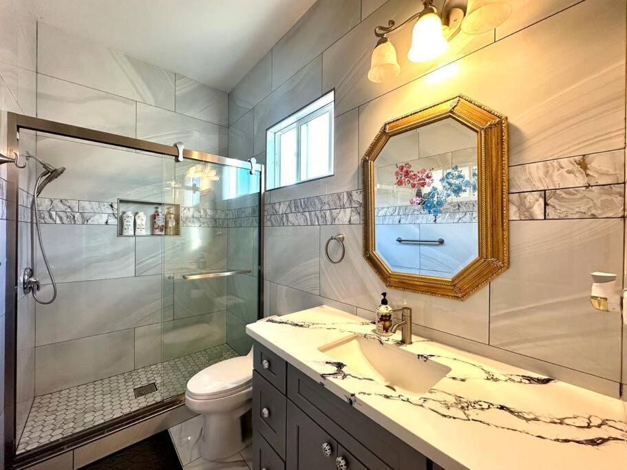 Villa New Renovated House In Little Saigon à Midway City Extérieur photo