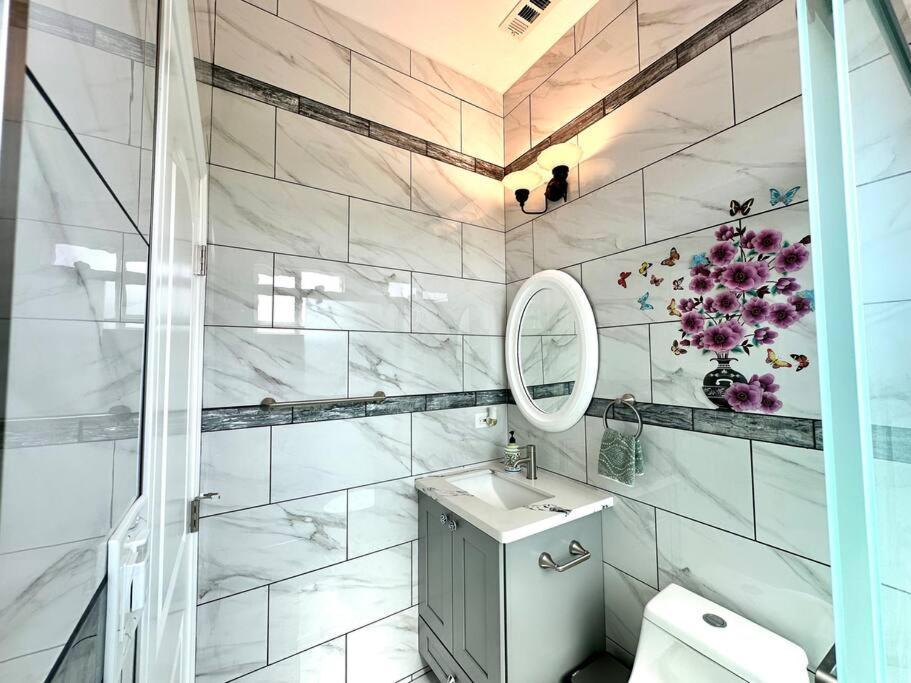 Villa New Renovated House In Little Saigon à Midway City Extérieur photo